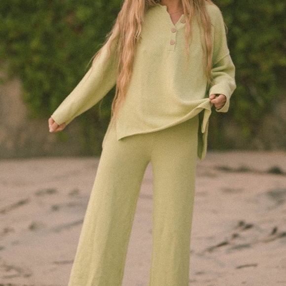 Clad and Cloth Eliza Knit Set in Sage - Picture 2 of 6